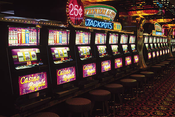 Infinite Blackjack live dealer interface on ollo4d gratis mobile app