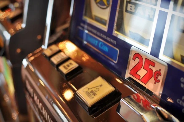 Mobile phone showing ollo4d gratis deposit screen with payment method icons